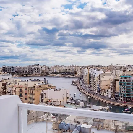 Bnbnova - Private Penthouse With Terrace Spinola Bay *